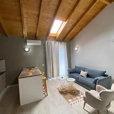 Yseni Apartment *