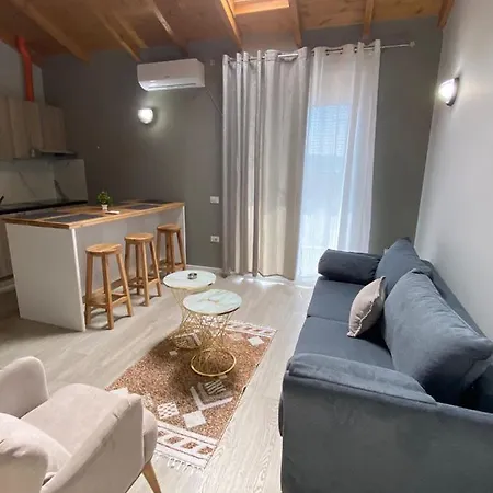 Apartment Yseni *